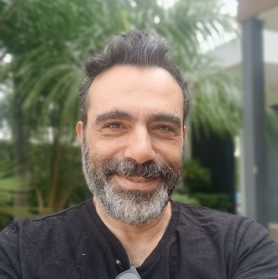 Symbolic portrait of David Shadi